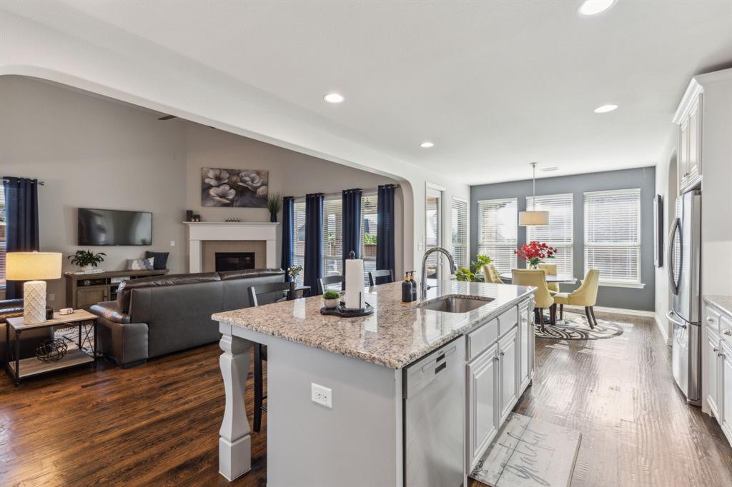 1746 Legendary Reef Way Property Photo 13