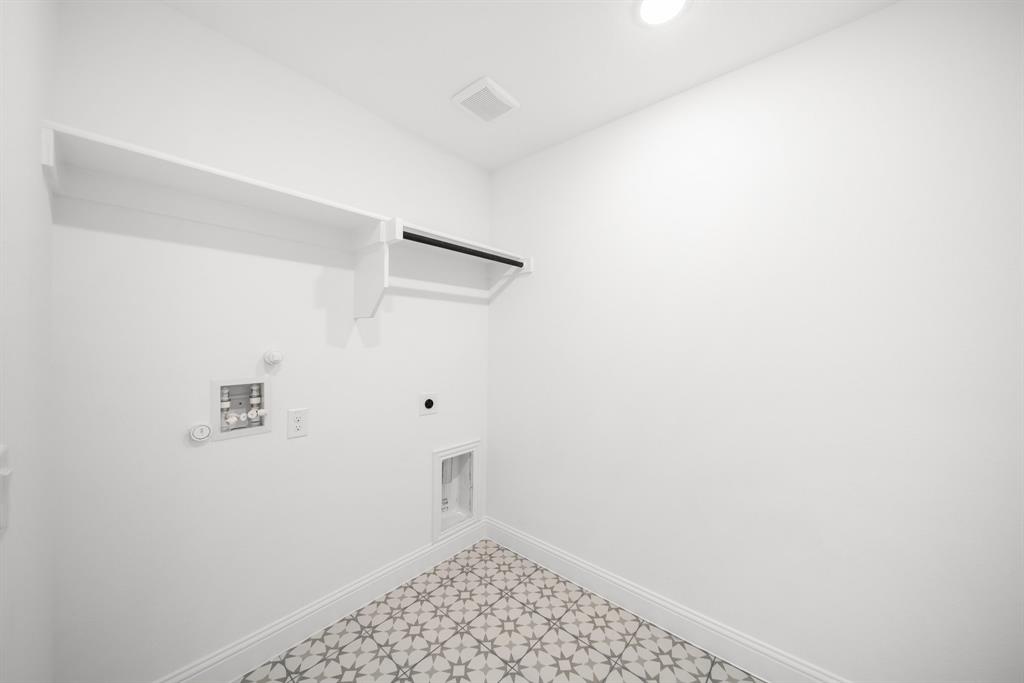 1948 Nightfall Drive Property Photo 17