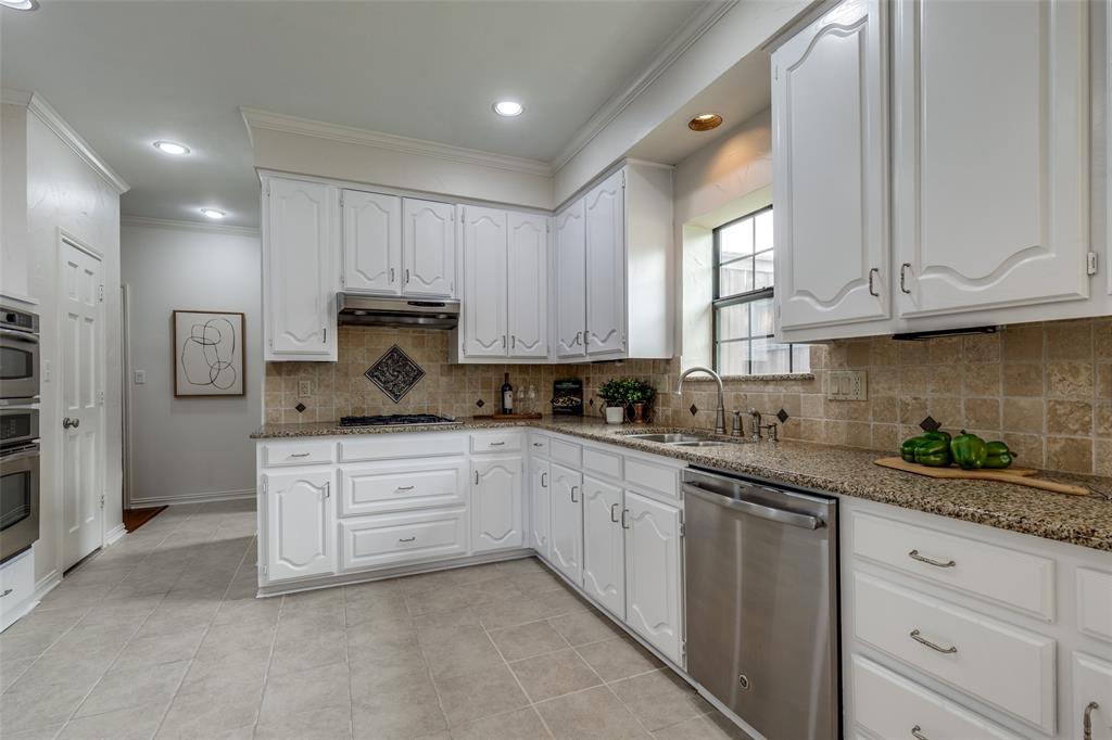 4423 Black Otter Trail Property Photo 15