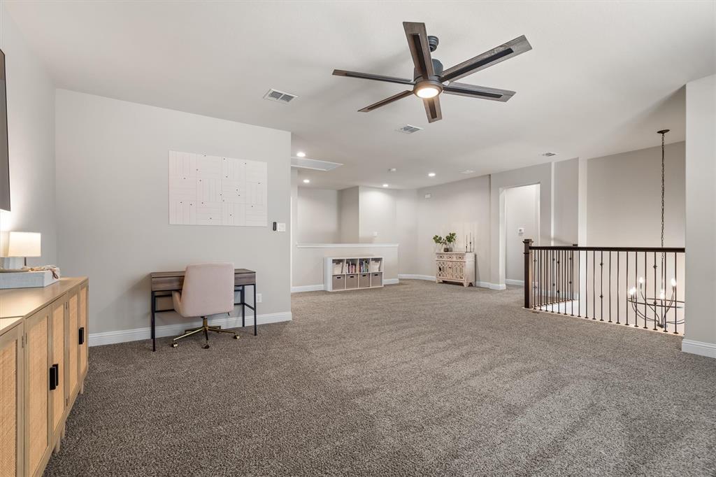 2013 Windsor Drive Property Photo 25