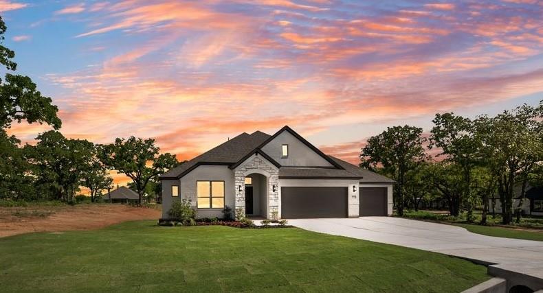 121 Loveta Lane Property Photo