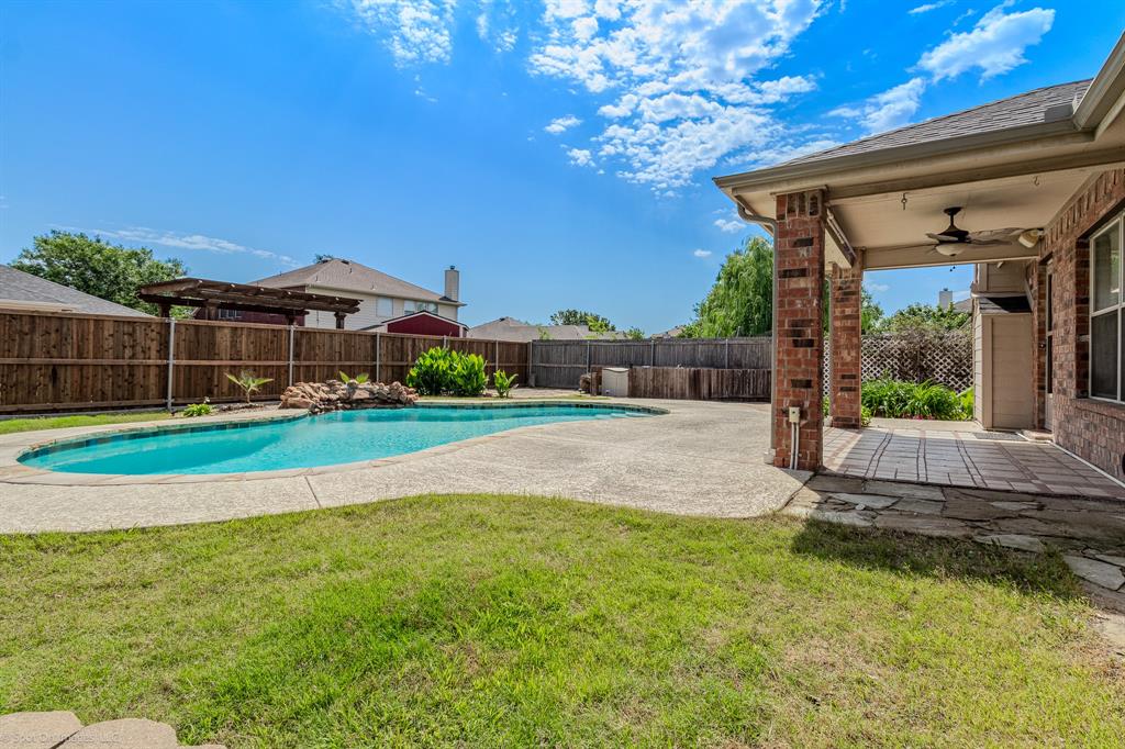 118 Lightning Trail Property Photo 1