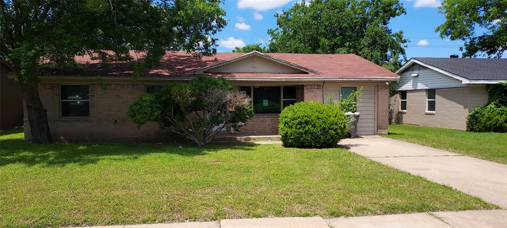 7815 Woodshire Drive Property Photo