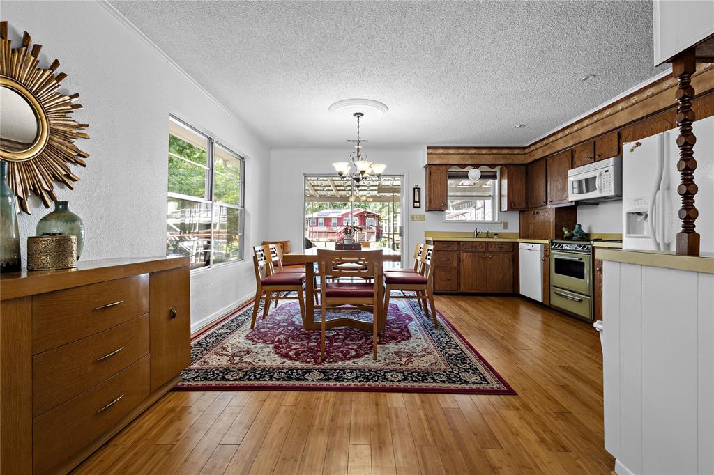 210 Harbor Drive Property Photo 9