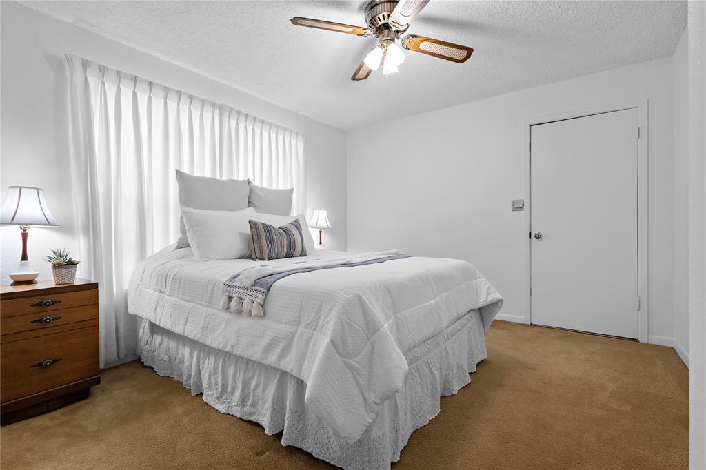 210 Harbor Drive Property Photo 16