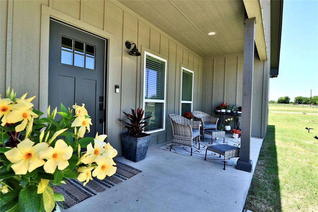 130 County Road 2630 Property Photo 1