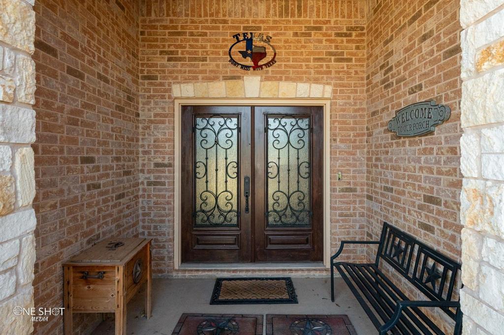 4549 Coyote Run Property Photo 5