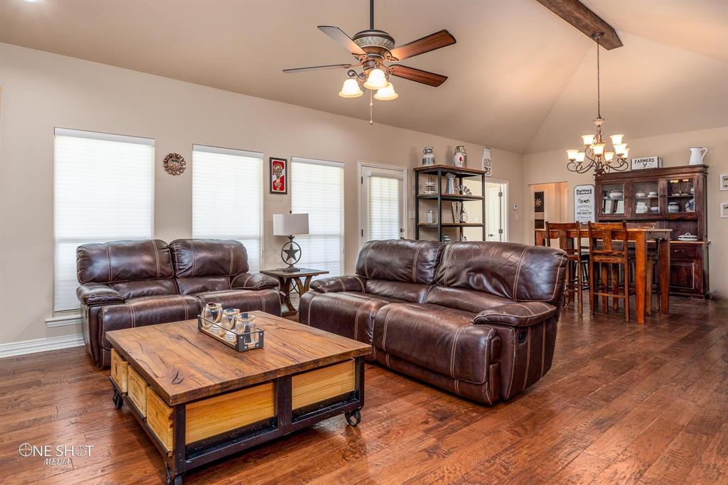 4549 Coyote Run Property Photo 10