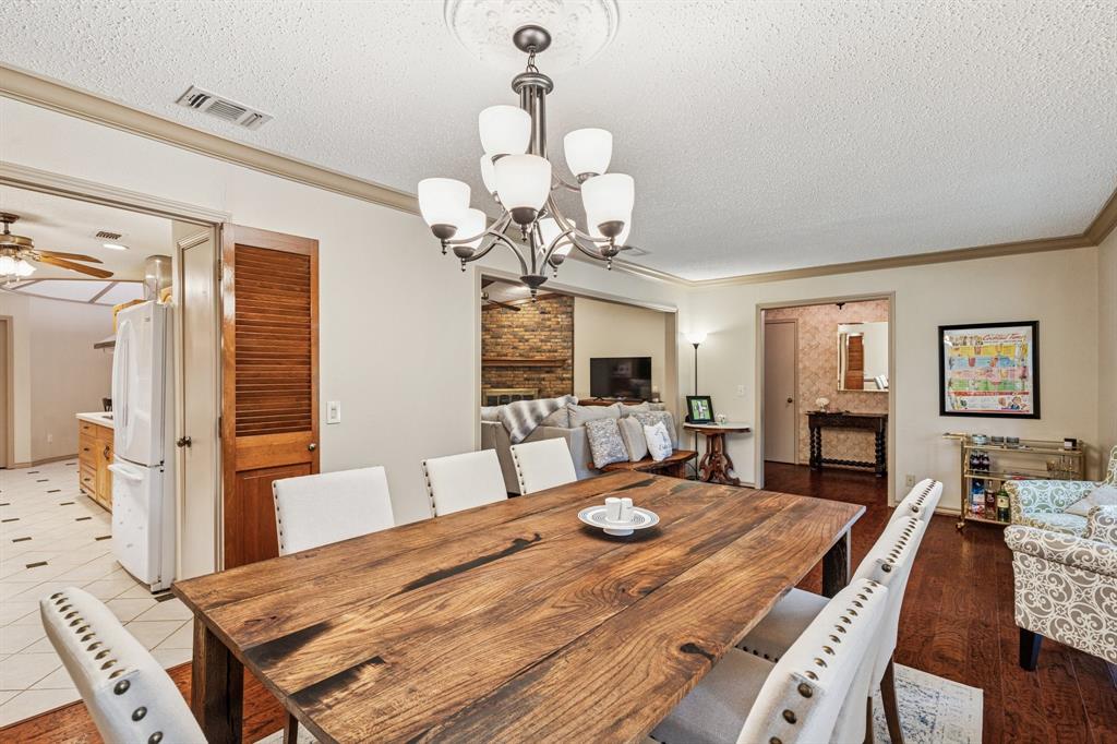 1905 Rustic Drive Property Photo 10