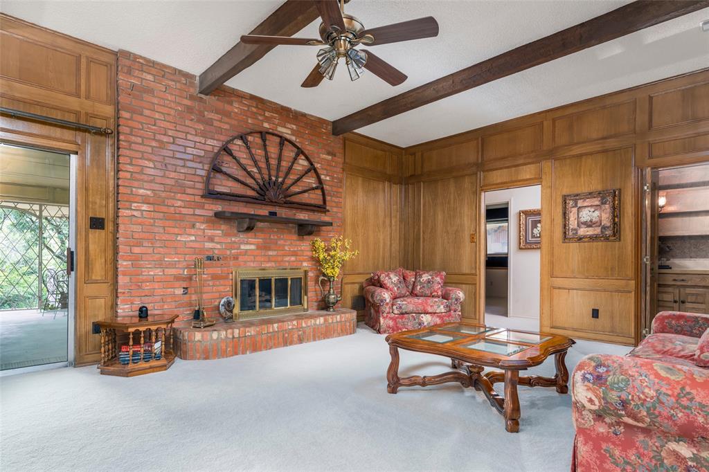 1905 Rockcliff Court Property Photo 9