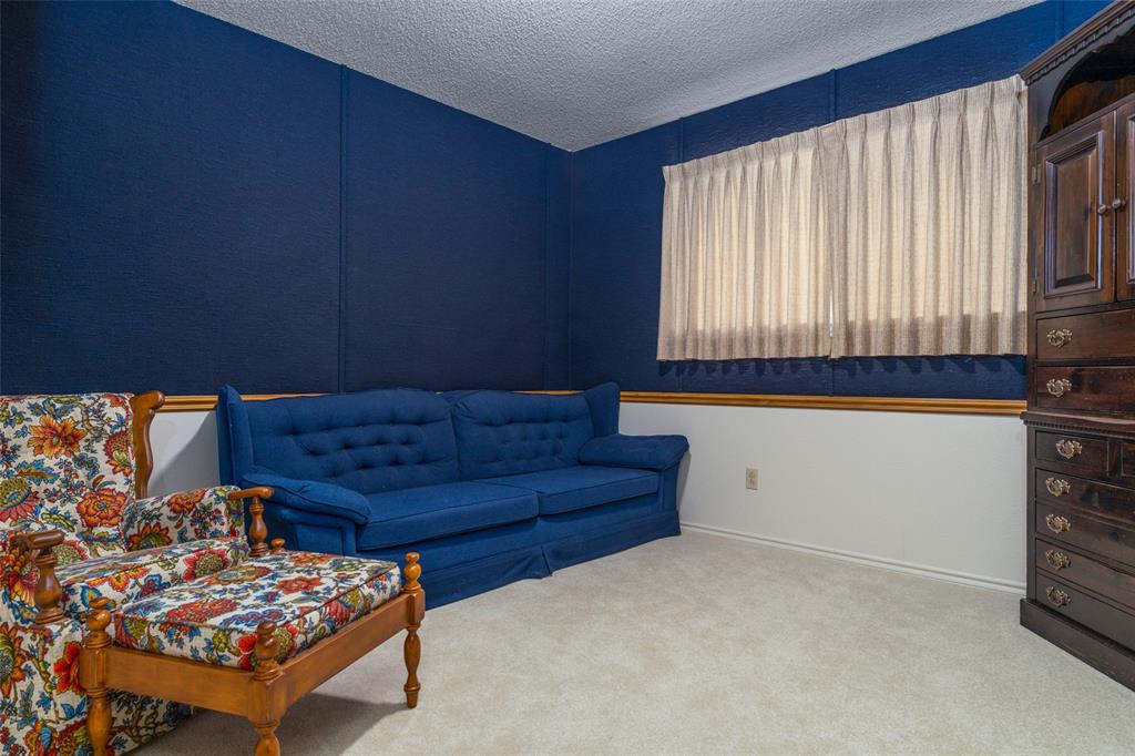 1905 Rockcliff Court Property Photo 14