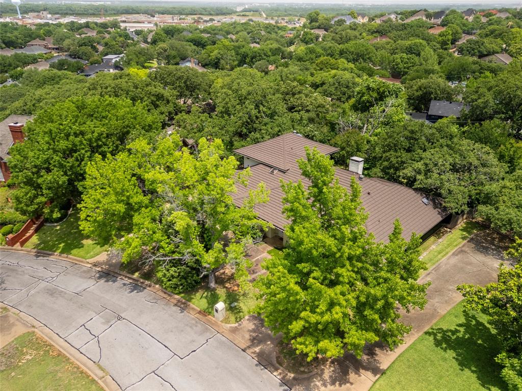 1905 Rockcliff Court Property Photo 28