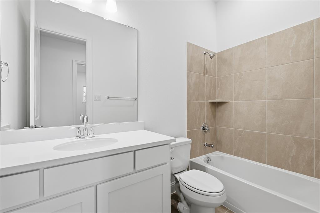 461 Shadowfax Drive Property Photo 5