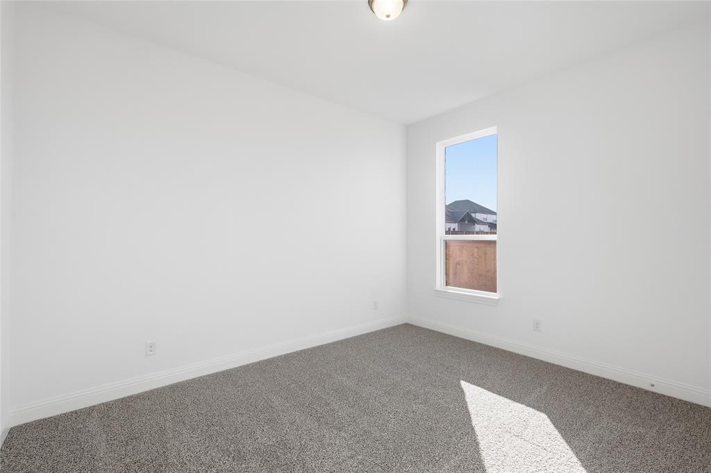 461 Shadowfax Drive Property Photo 8