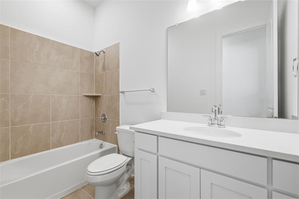 461 Shadowfax Drive Property Photo 10
