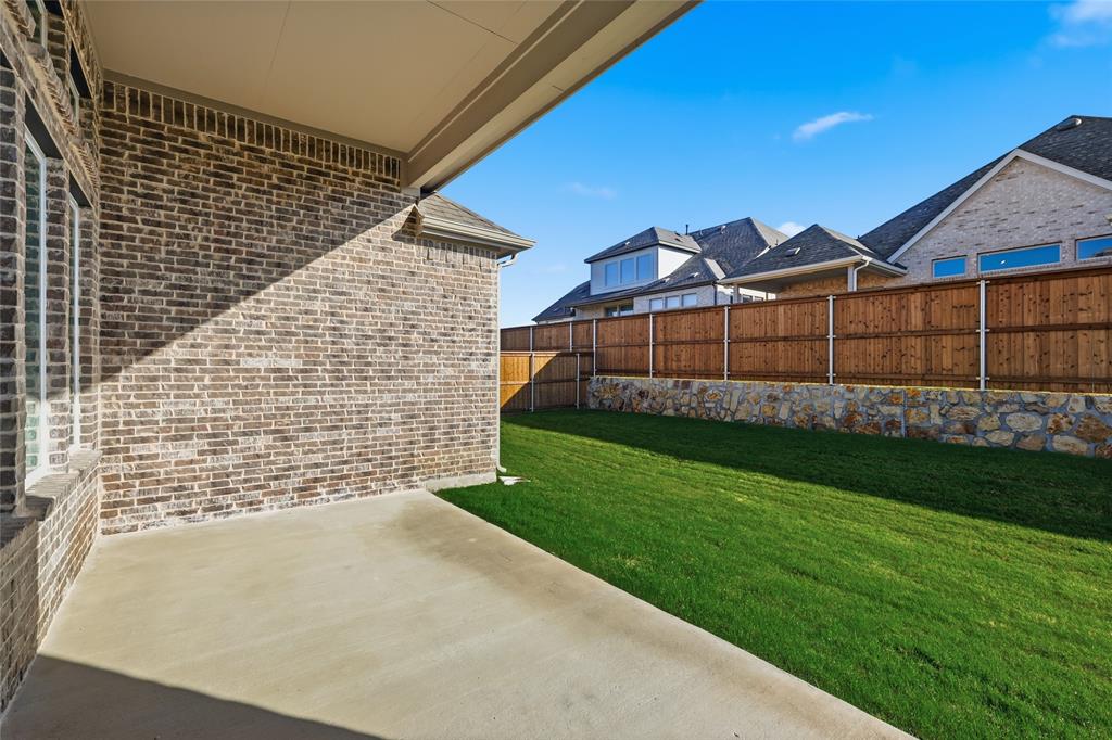 461 Shadowfax Drive Property Photo 28