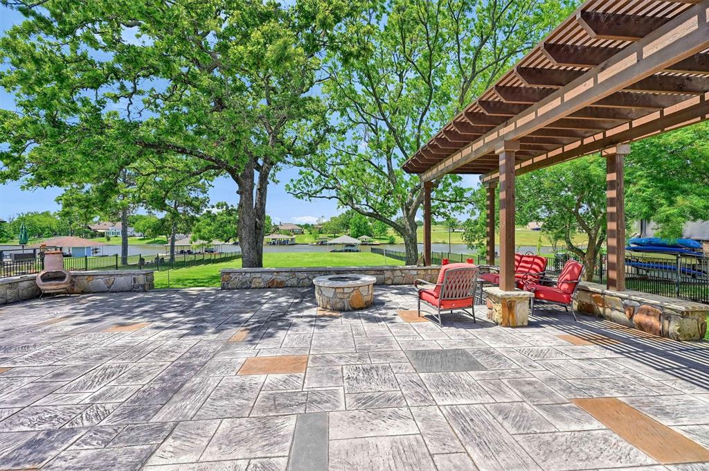 615 Kiowa Drive Property Photo 2