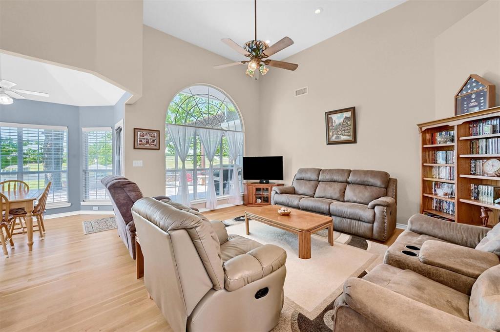 615 Kiowa Drive Property Photo 10