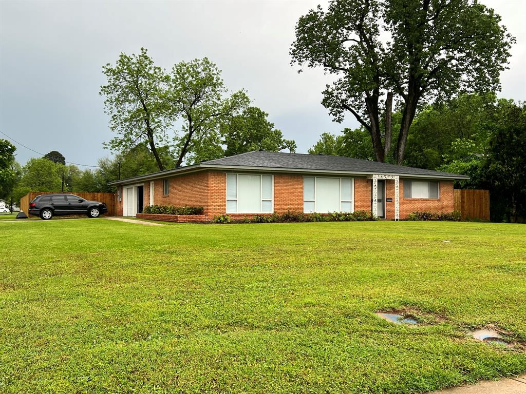 2662 Old Minden Road Property Photo