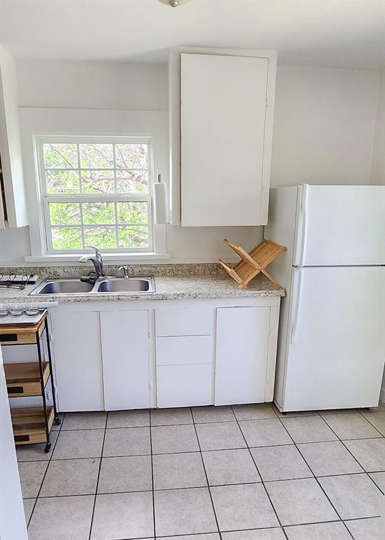 1802 Lincoln Property Photo