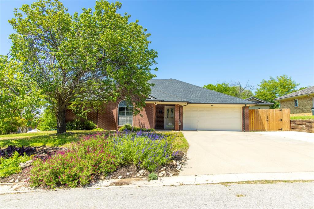 708 Parkridge Drive Property Photo
