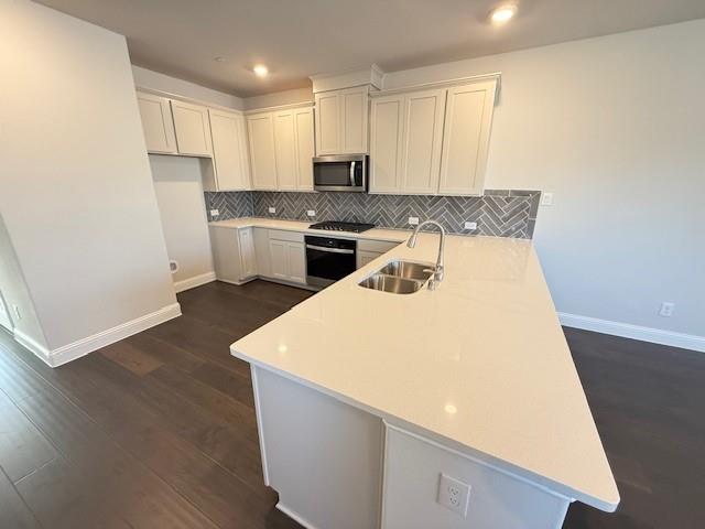 305 Blackthorne Drive Property Photo