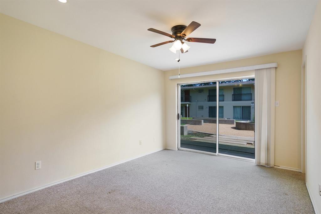 4616 W Lovers Lane 119 Property Photo 6