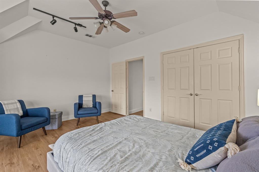 10601 Whispering Pines Drive Property Photo 20