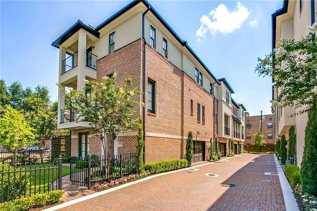 3660 Belvedere Court Property Photo 1