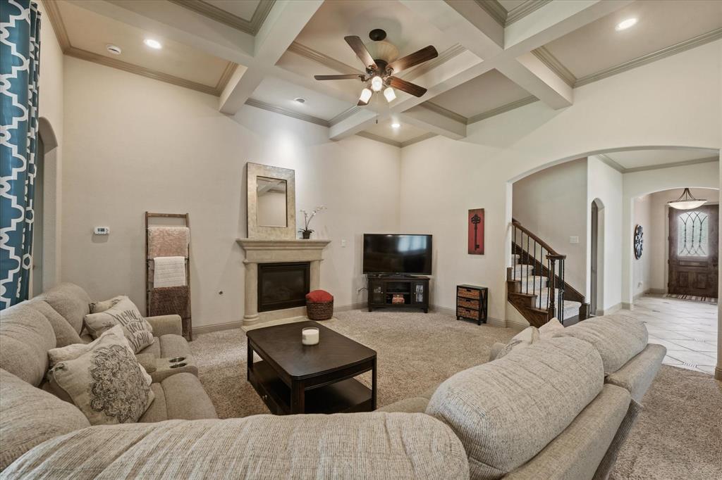 416 Fairway Bluff Drive Property Photo 7