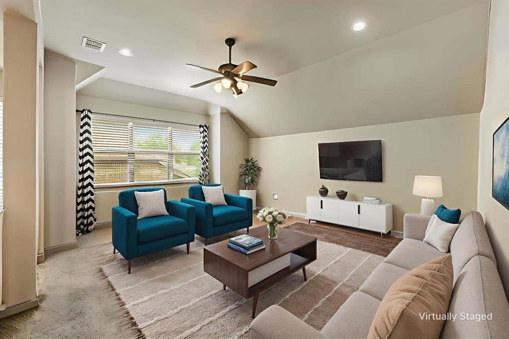 416 Fairway Bluff Drive Property Photo 15