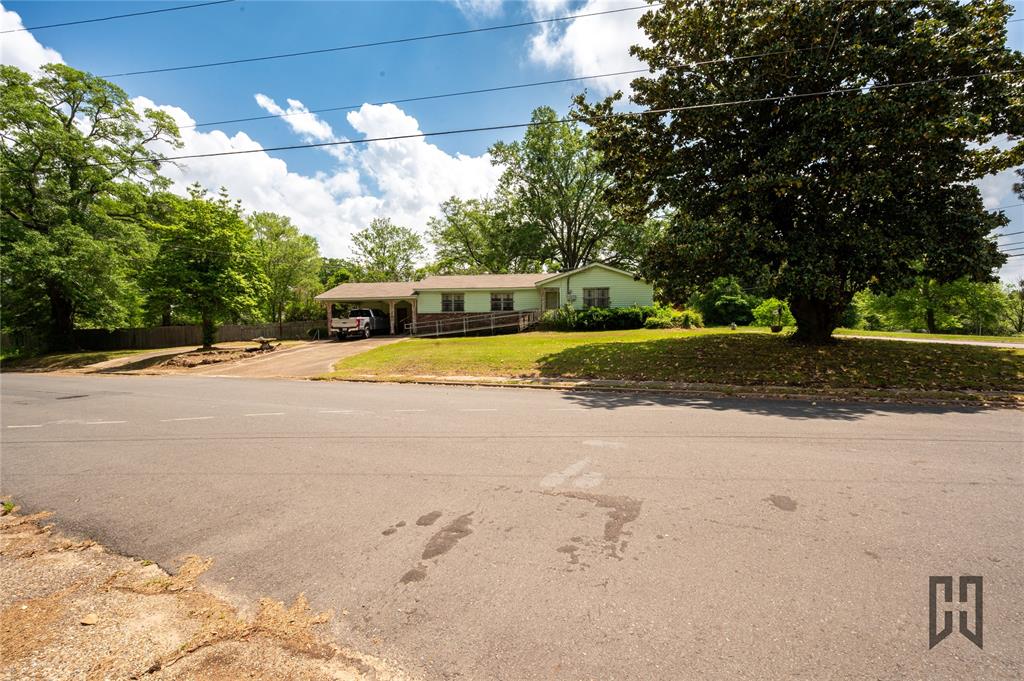 440 Pine Street Property Photo