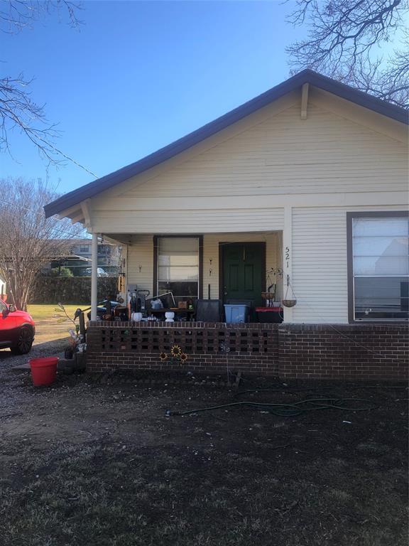 521 W Collins Street Property Photo