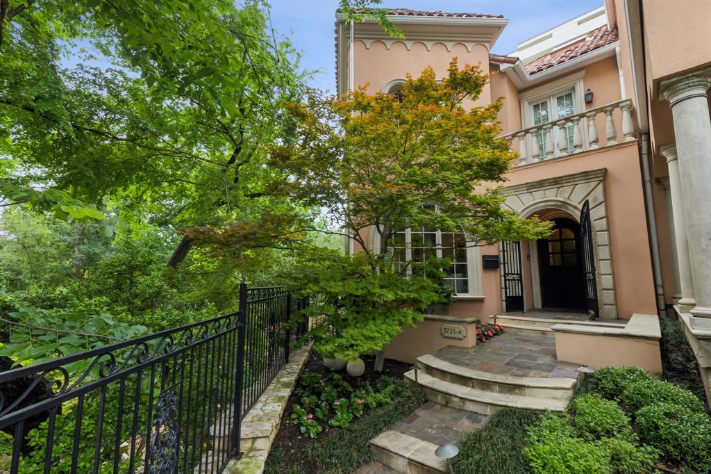 3725 Turtle Creek Boulevard Property Photo