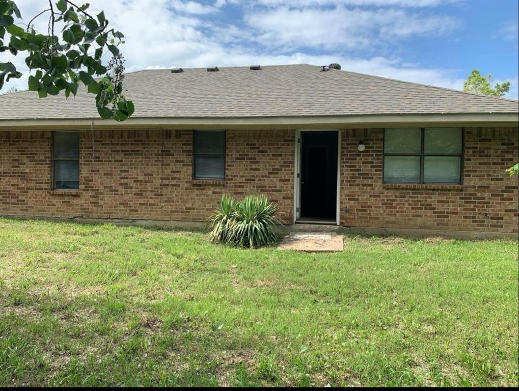 600 E Oak Street Property Photo