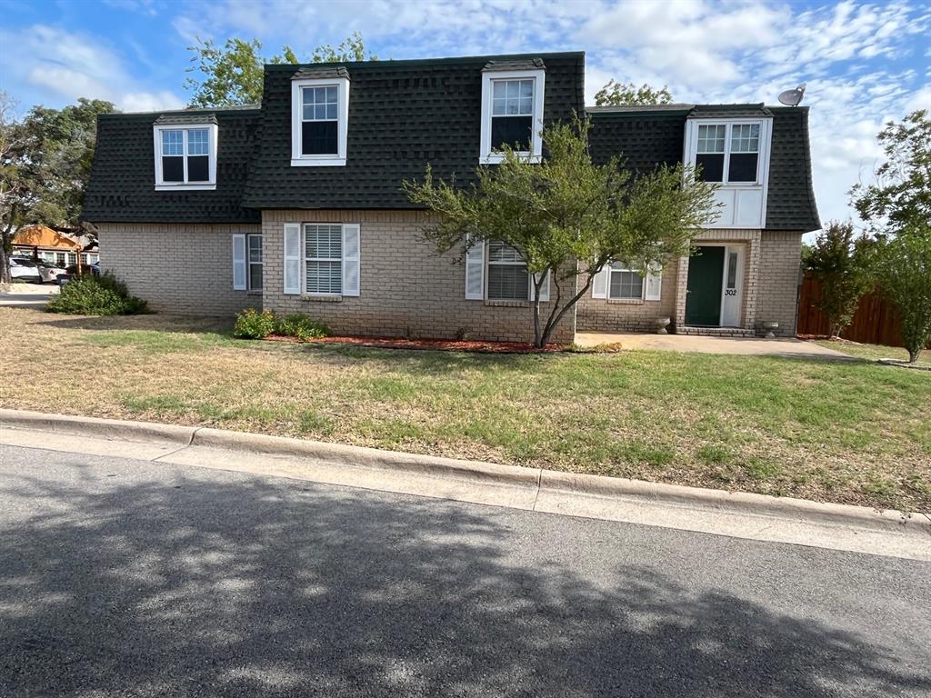 302 Hill Street Property Photo
