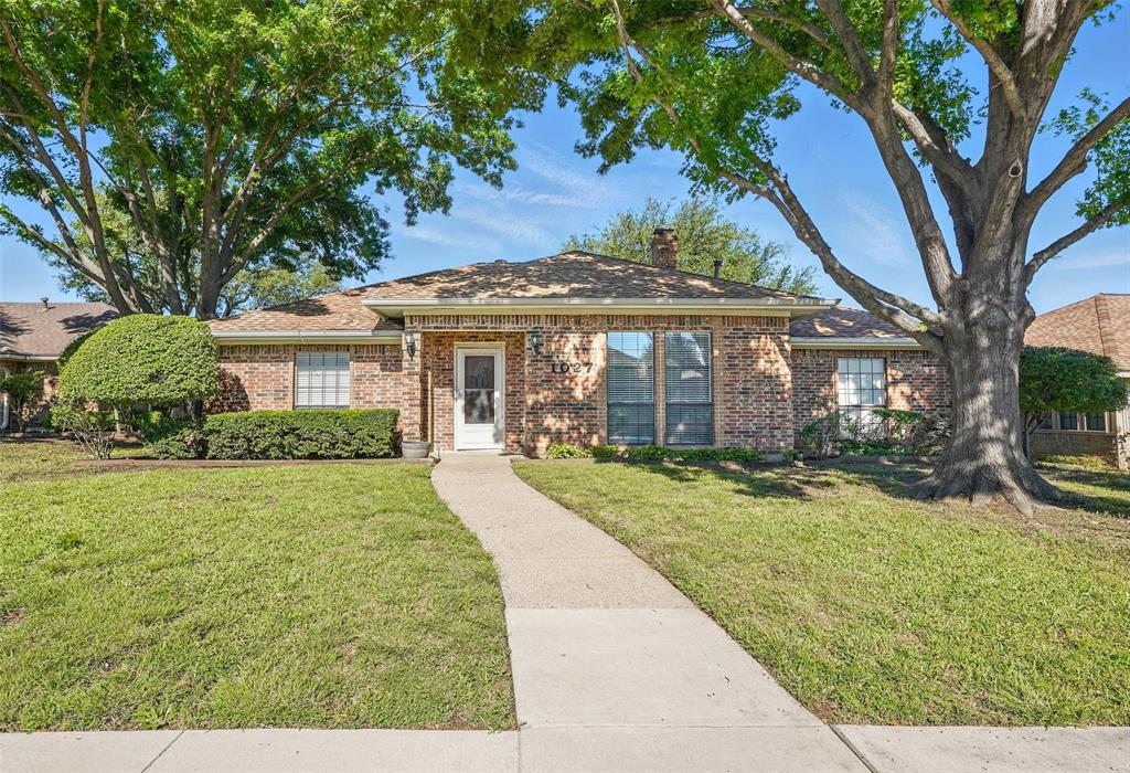 1027 Ridgeview Circle Property Photo