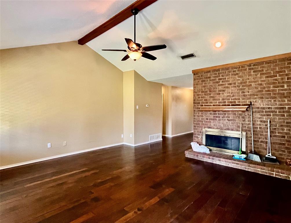 229 Glenwood Drive Property Photo 1