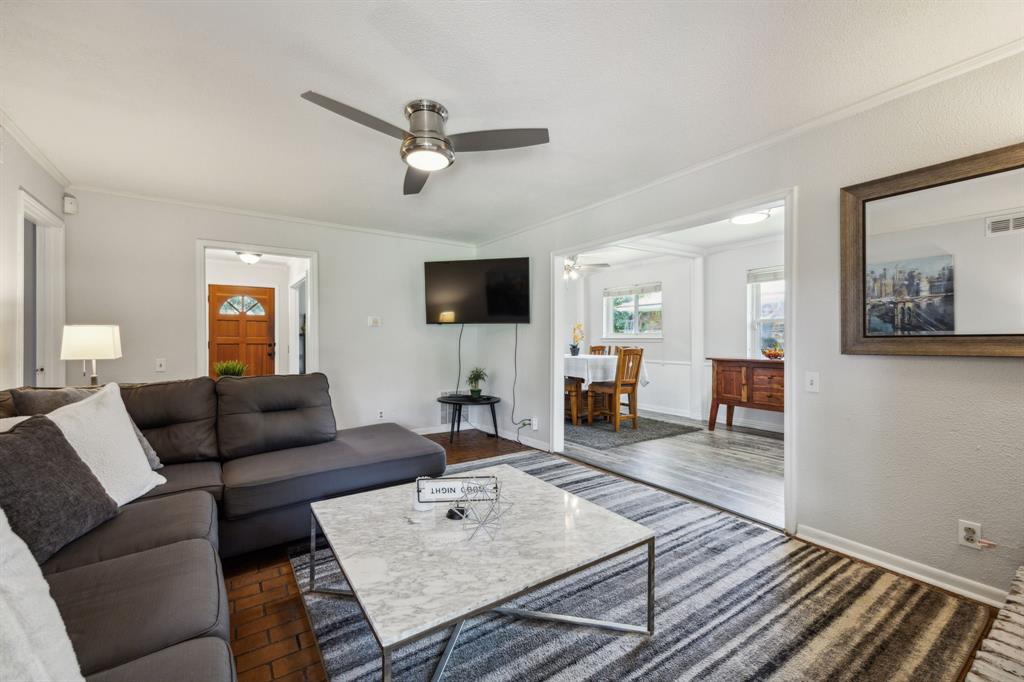 519 E Polk Street Property Photo 8