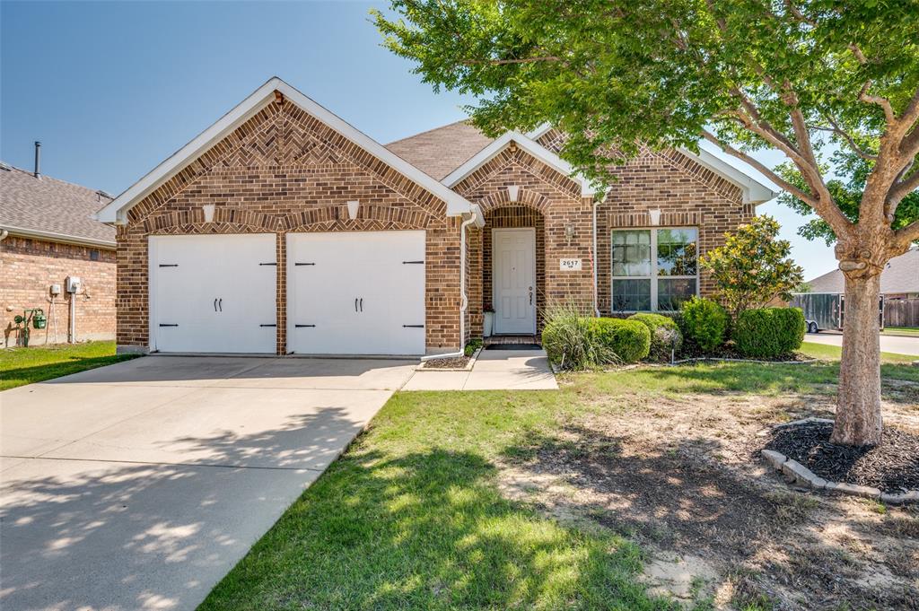 2617 Castle Creek Drive Property Photo 1