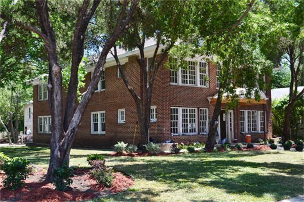104 S Rosemont Avenue Property Photo