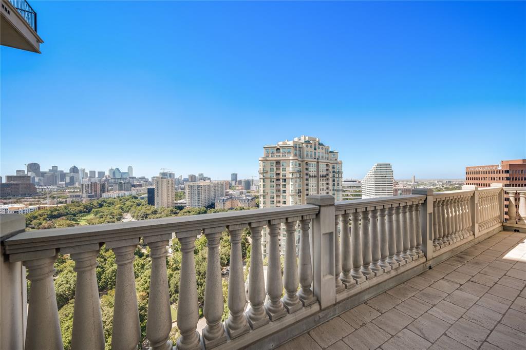 3505 Turtle Creek Boulevard Property Photo