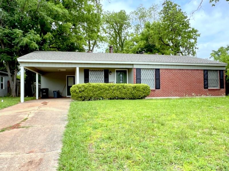 3221 Gay Boulevard Property Photo
