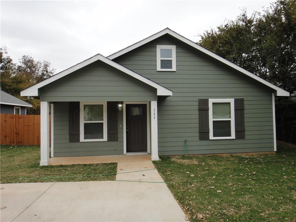 705 W Hull Street Property Photo