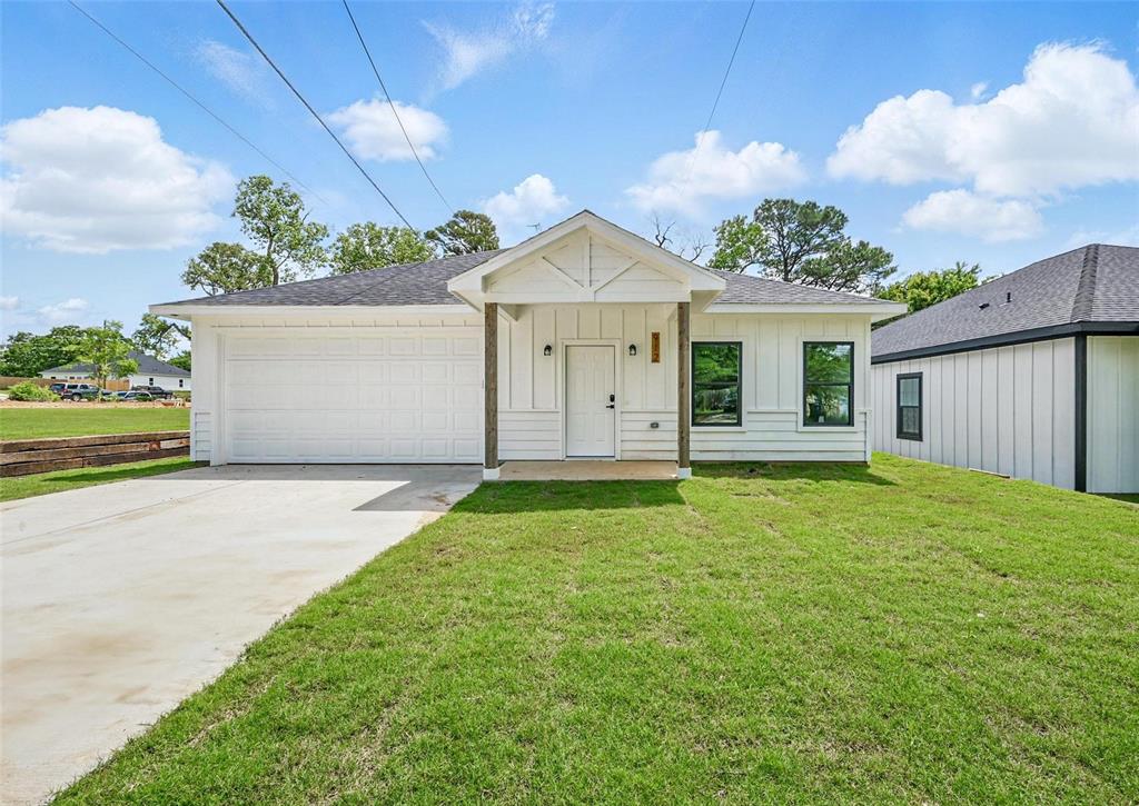 912 Layne Drive Property Photo