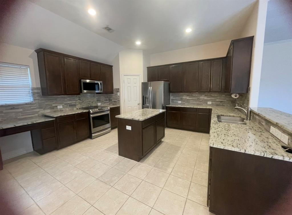 5929 Legend Lane Property Photo 2