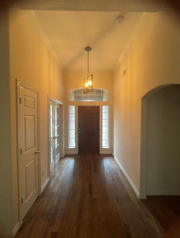5929 Legend Lane Property Photo 4