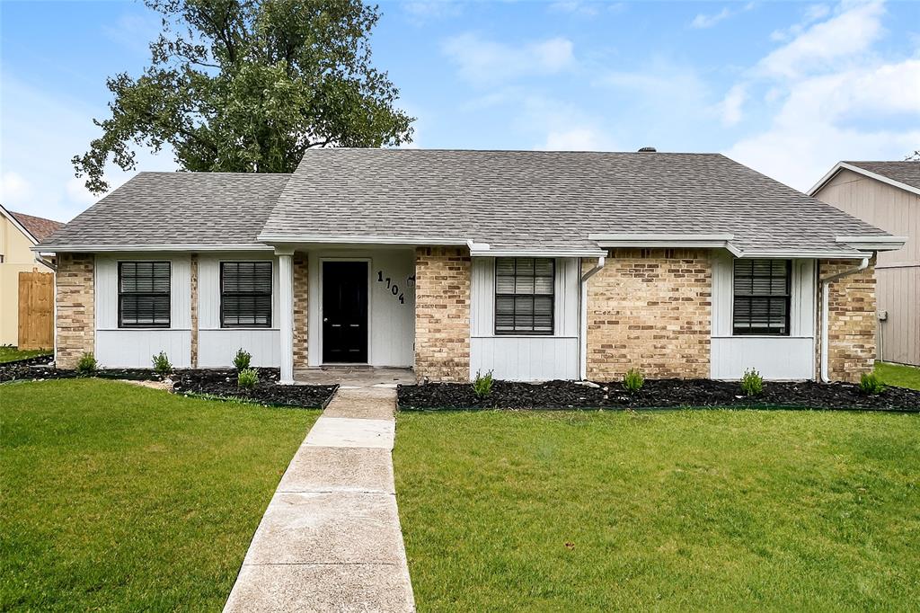 1704 Panola Drive Property Photo 1