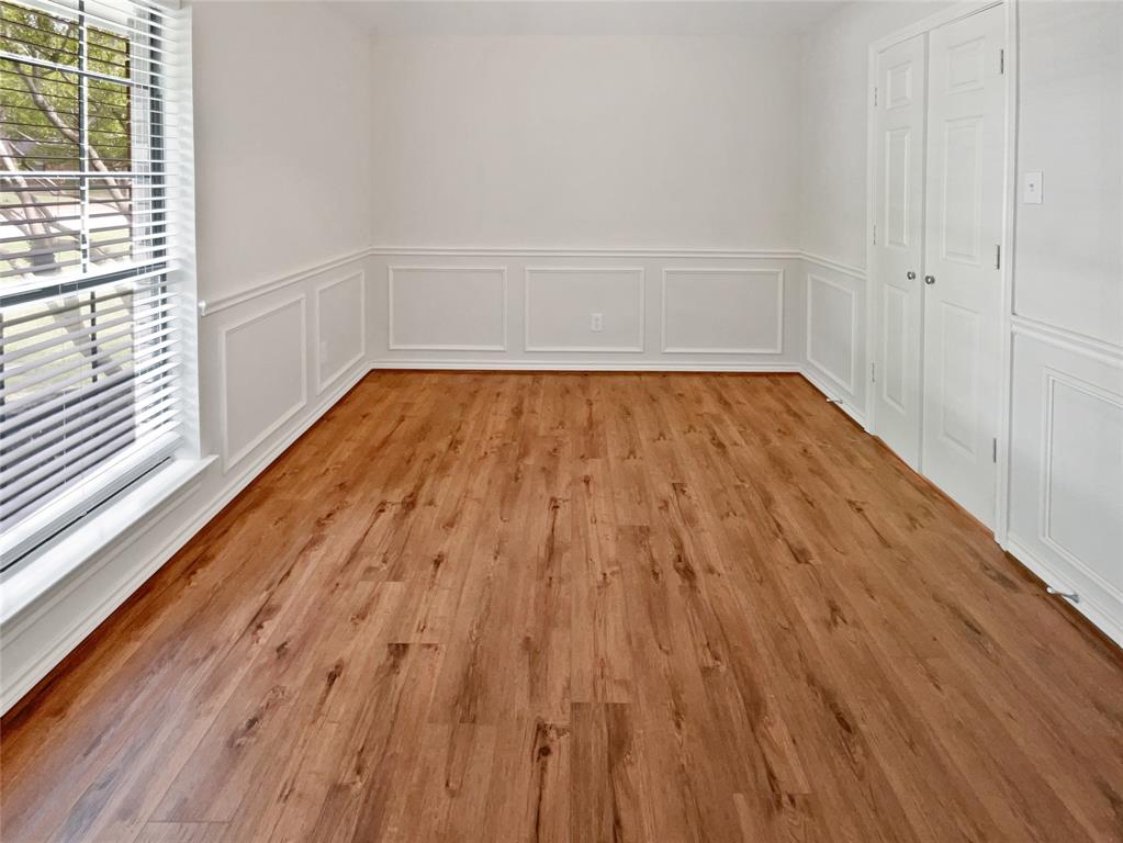 1910 Hillcroft Drive Property Photo 9