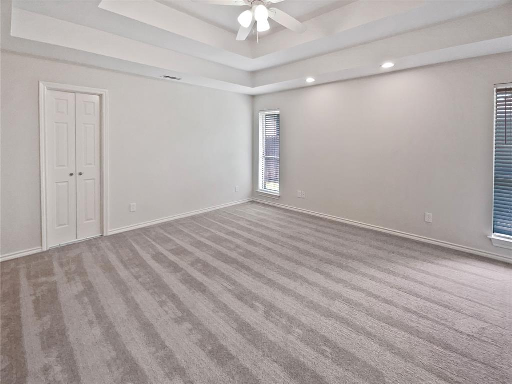 1910 Hillcroft Drive Property Photo 18